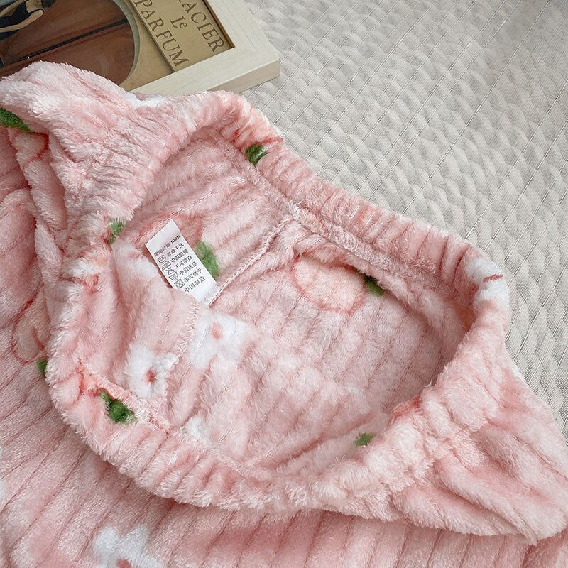 Strawberry Printed Velvet Pajama Set For Women-Soco Hoodie