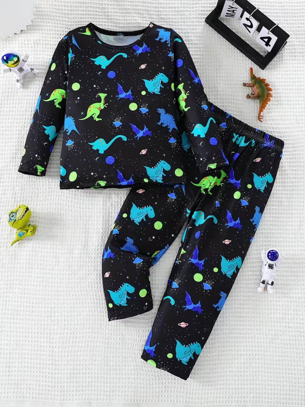 Dinosaur Print Pajama Set With Glow Effect