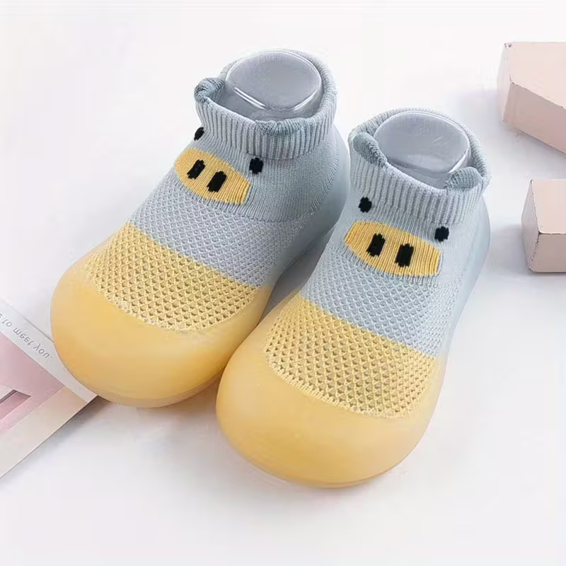 Adorable Sandals With Soft Soles For Kids