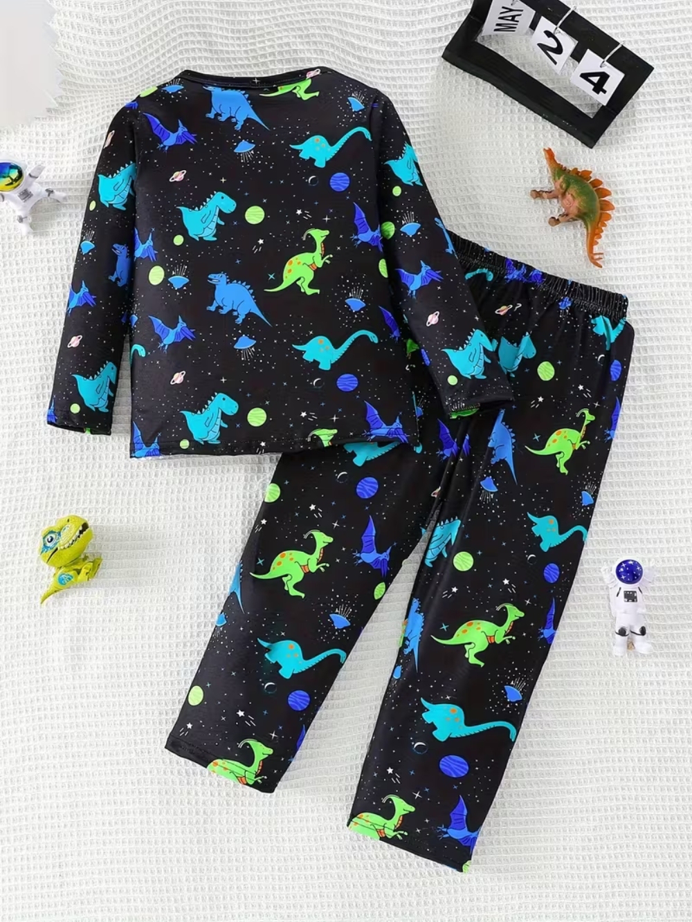 Dinosaur Print Pajama Set With Glow Effect