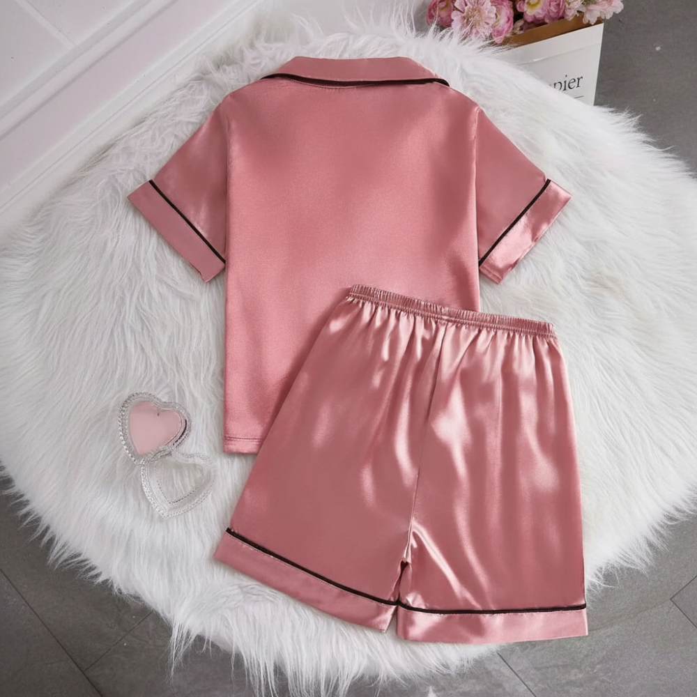 2 Piece Minimal Print Sleepwear Short Sleeve Shirt And Shorts Pajama Set For Kids