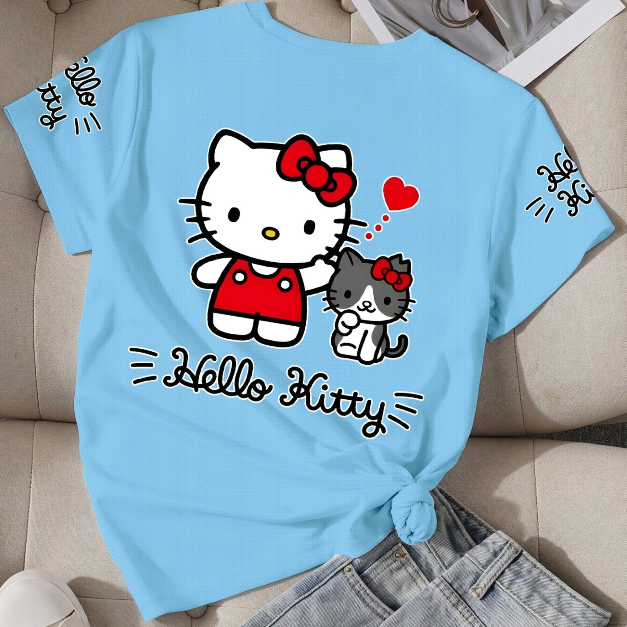 Soft And Comfortable Short Sleeve T Shirt With Hello Kitty Print  