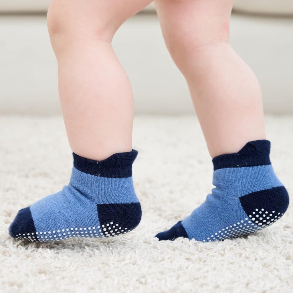 Pack Of 9 Baby Grip Socks With Non Skid Soles for Infants Toddlers And Kids