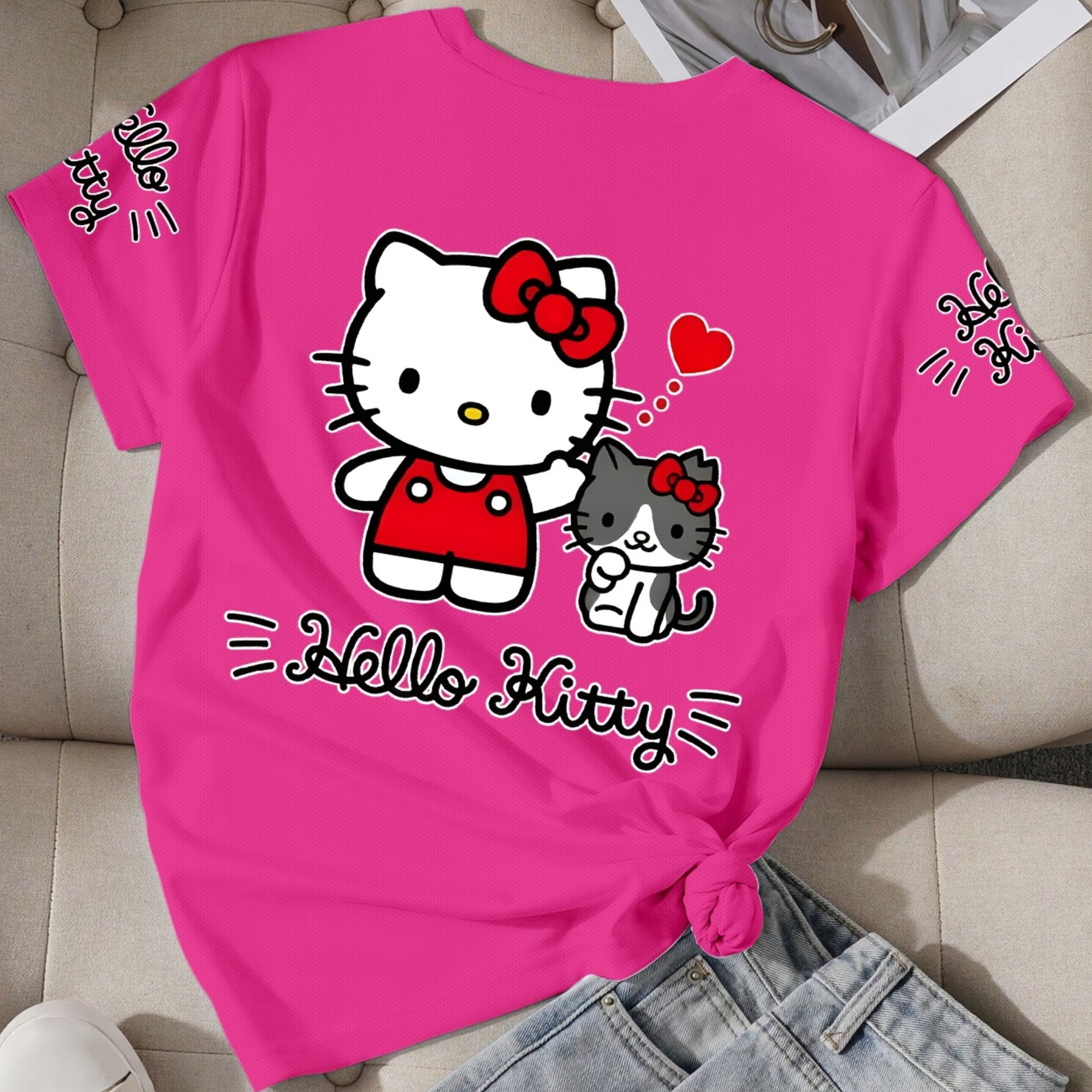 Soft And Comfortable Short Sleeve T Shirt With Hello Kitty Print  