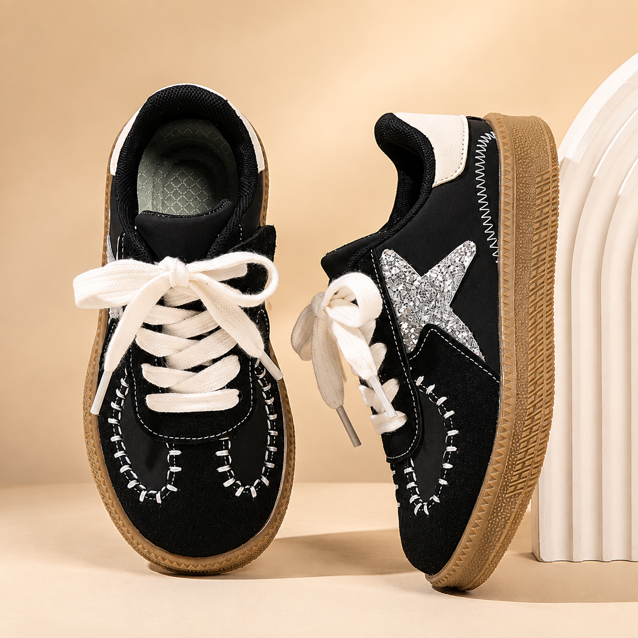 Soft Sole Non Slip Hook And Loop Casual Sports Canvas Shoes For Kids
