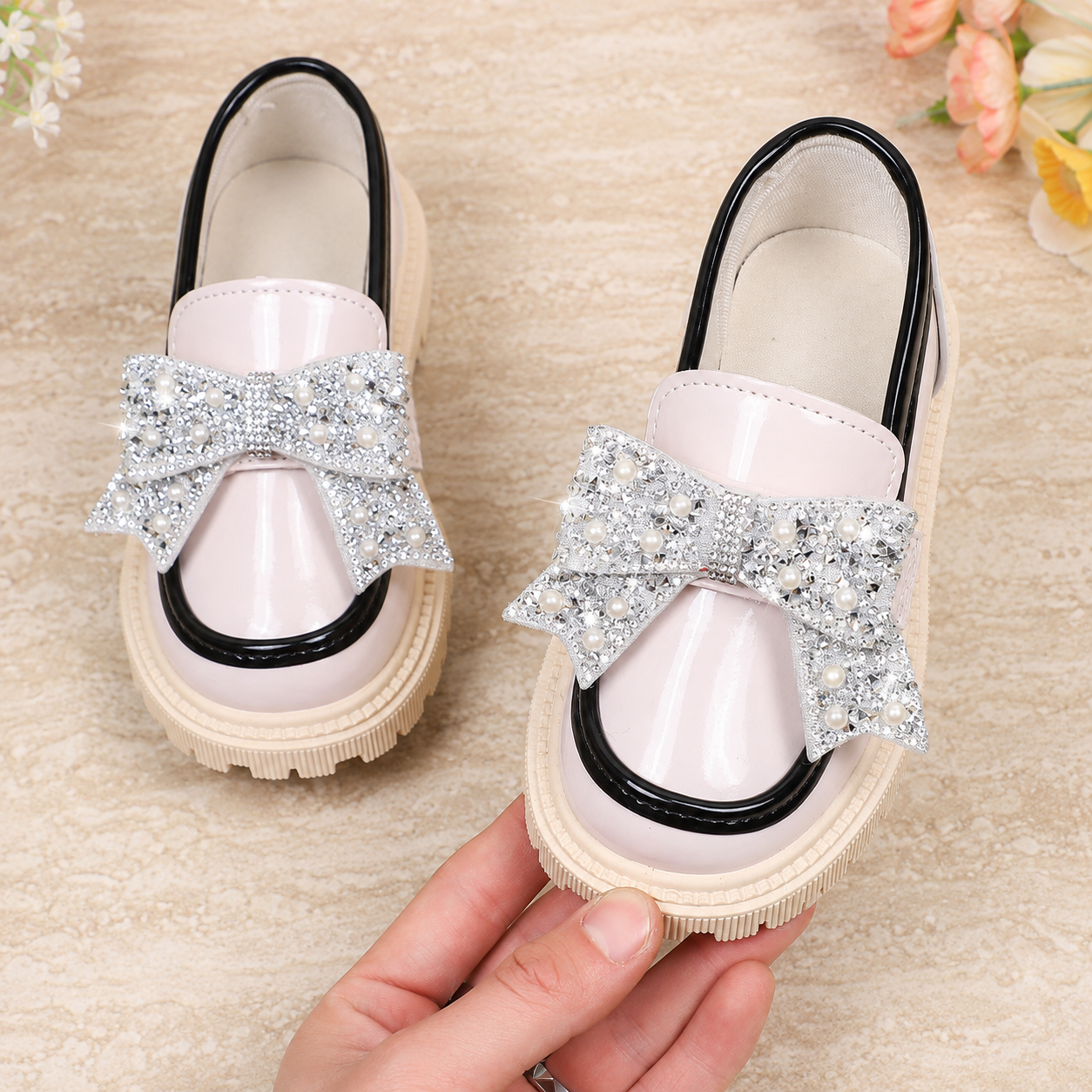 Bowknot Hook And Loop Non Slip Versatile Loafer Shoes For Girls
