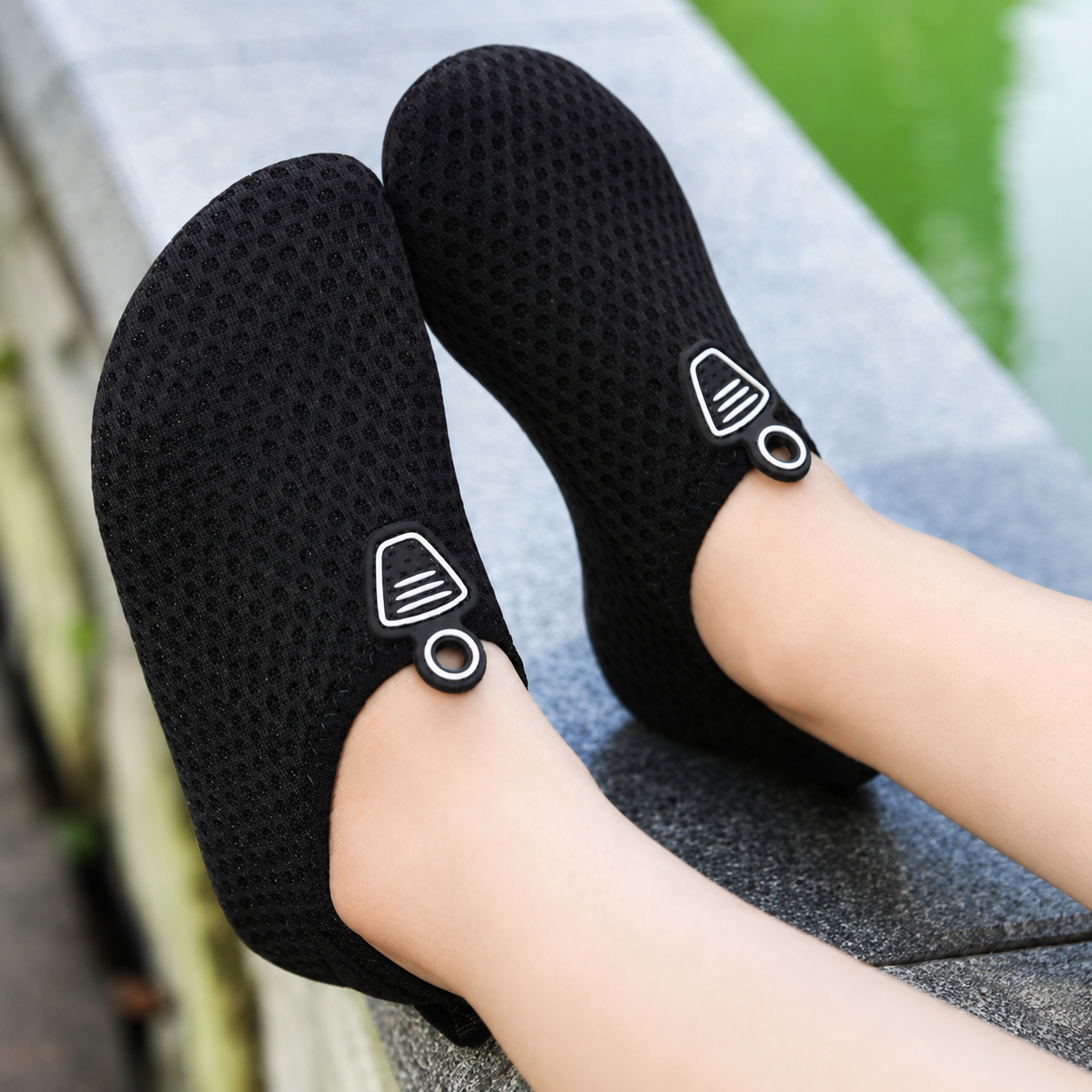  Lightweight Soft Bottom Summer Sports Outdoor Shoes For Kids