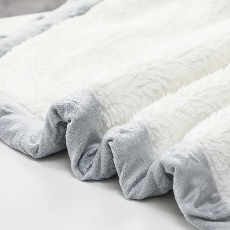 Cartoon Animal Print Flannel Baby Blanket-Children Cloth Shop