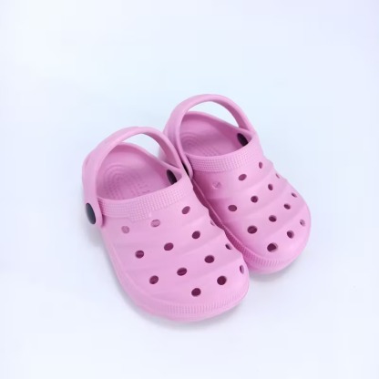 Casual Hollow Design Clogs For Kids Beach And Pool Use