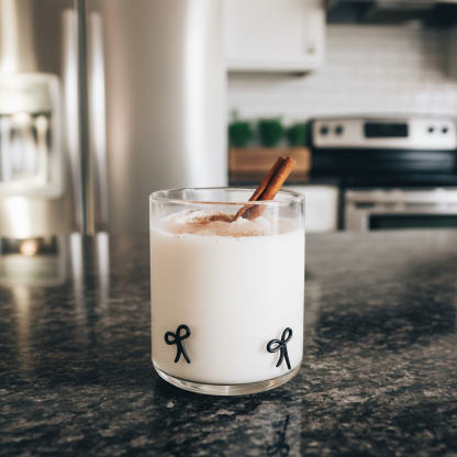 Transparent Juice Glass With Modern Design