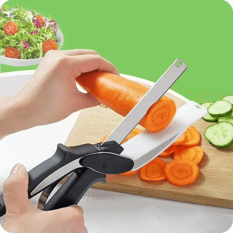 Versatile Kitchen Scissors With Built In Cutting Board