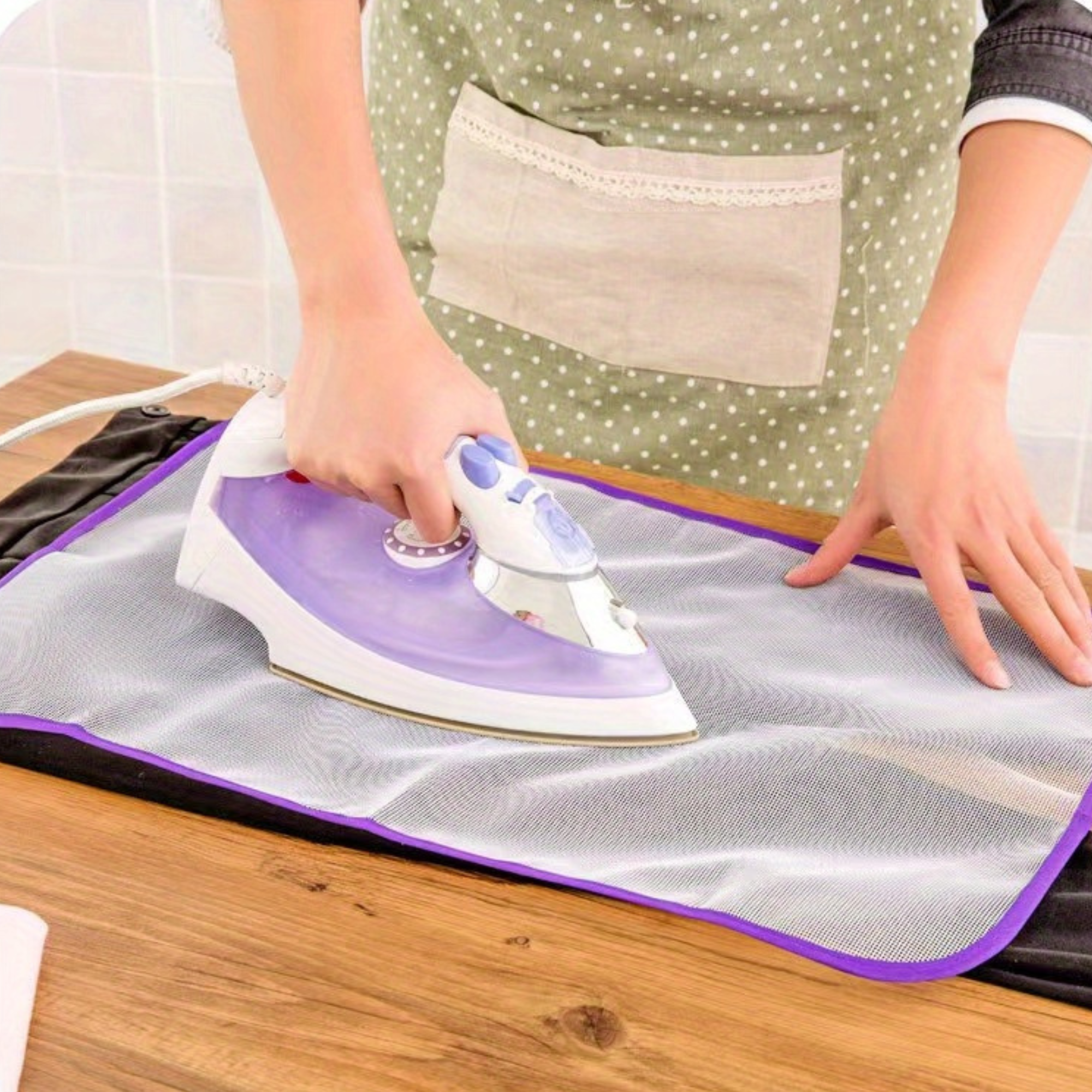 Heat Resistant Portable Ironing Pad For Daily Use