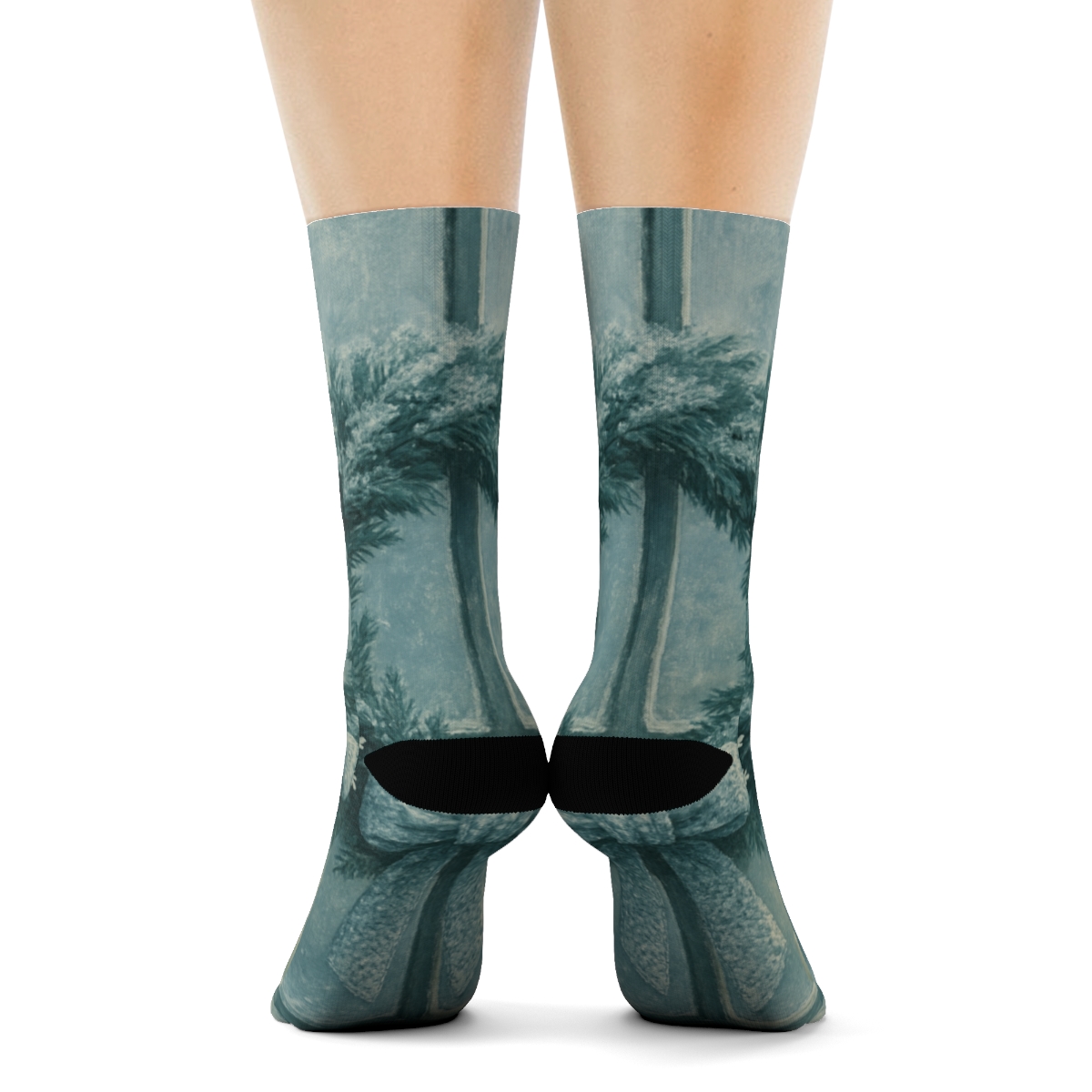 Frosted Wreath Reverie comfortable cotton socks