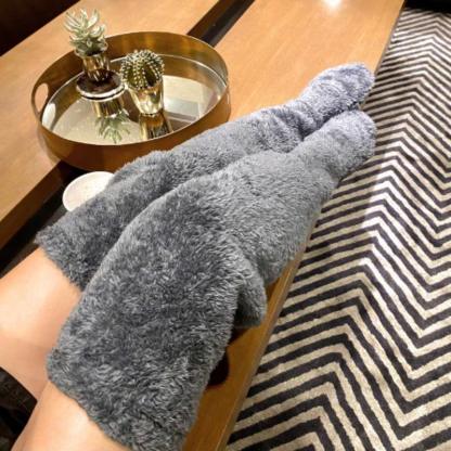 Plush lounge socks - Versatile Use for Every Occasion - Cloud Cushion Slides
