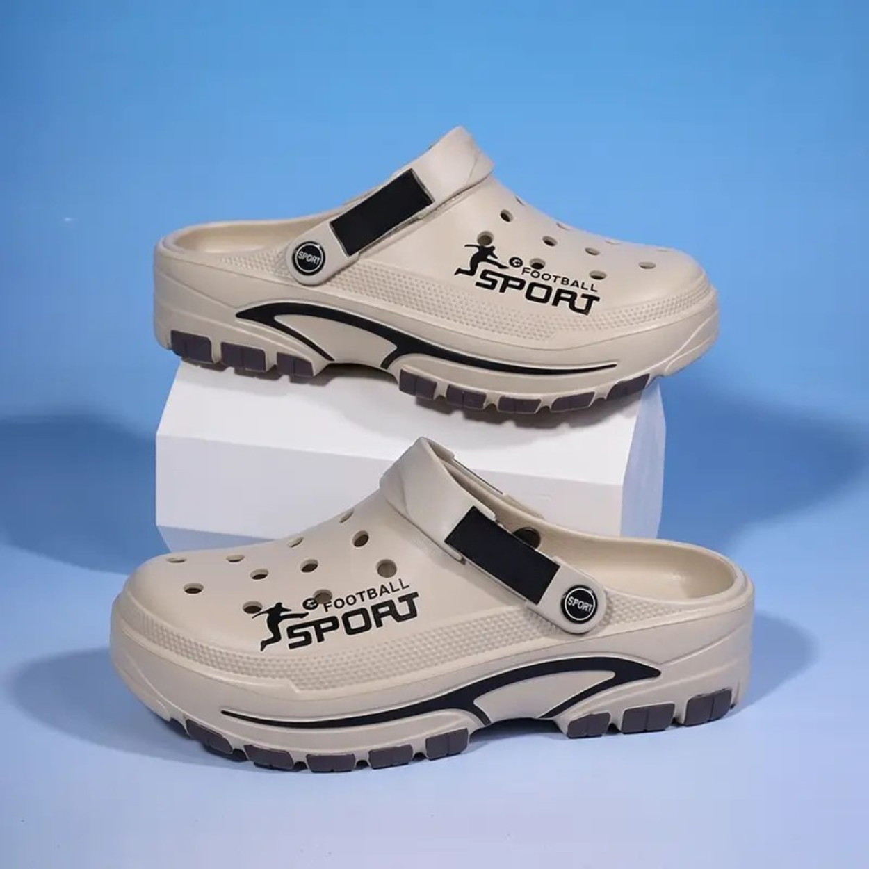 Adjustable Strap Clogs For Indoor And Outdoor Wear For Men