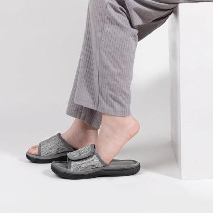 Memory Foam Diabetic Slippers – Cushioned Comfort for Foot Relief - Cloud Cushion Slides