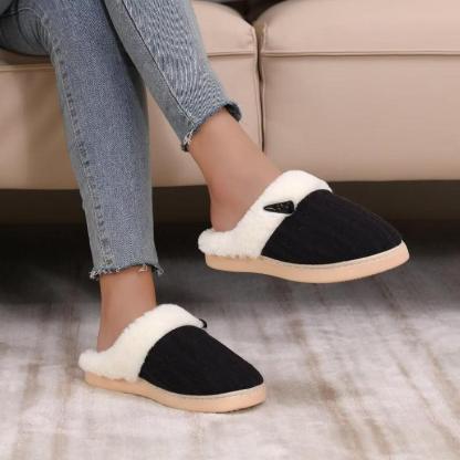 Plush Memory Foam Slippers – Snug Fit and Gentle Cushioning-Cloud Cushion Slides