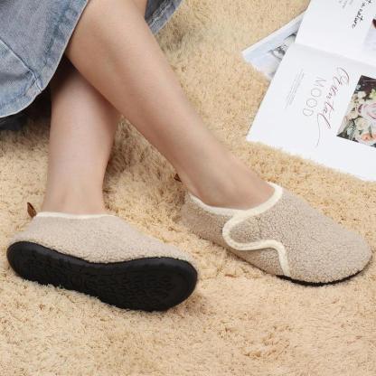 Lightweight Fleece Lined Slippers – Cozy Comfort with Secure Traction - Cloud Cushion Slides