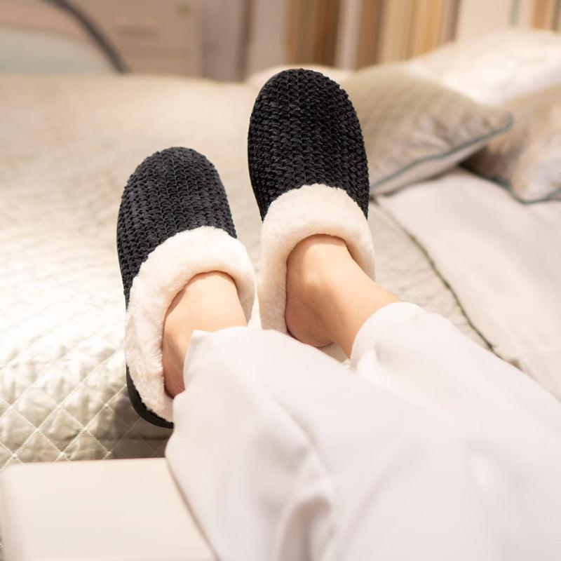 Soft Warm And Comfortable Indoor Fleece Lined Slippers