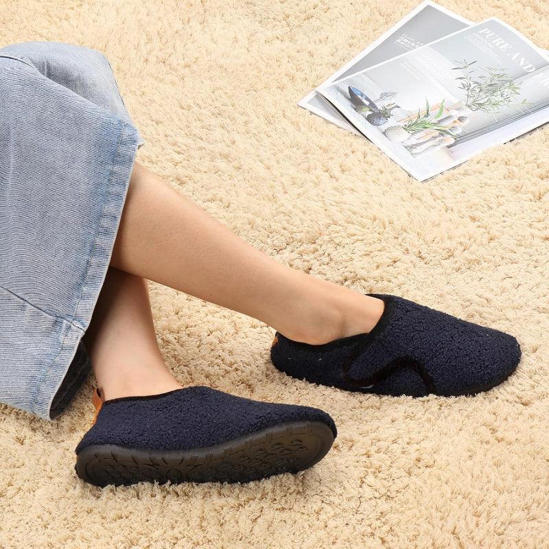 Lightweight Fleece Lined Slippers