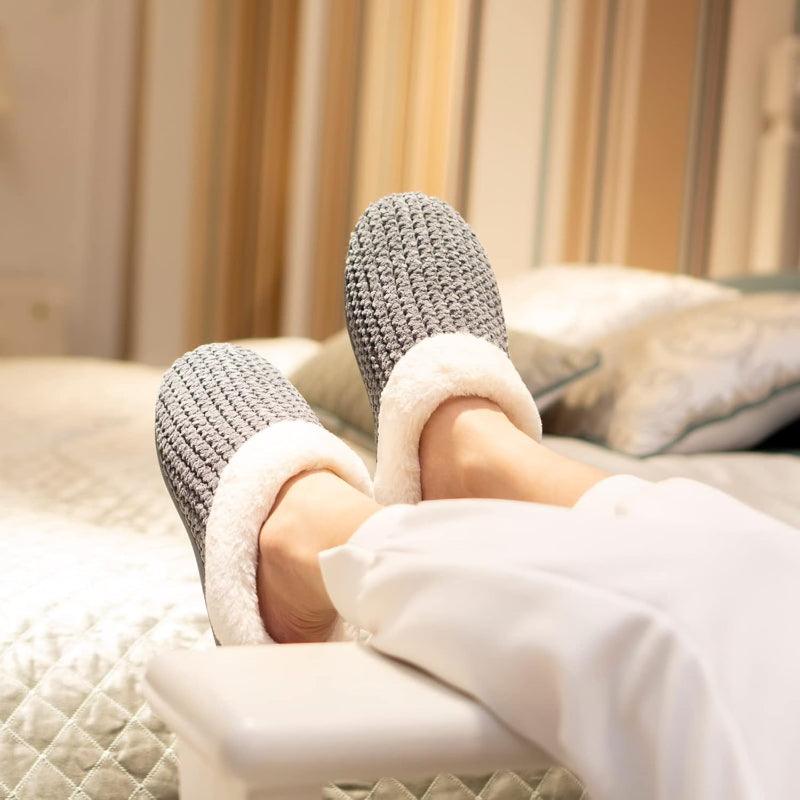 Soft Warm And Comfortable Indoor Fleece Lined Slippers