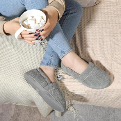 Closed Back Grip Slippers - Ultimate Comfort with Memory Foam - Cloud Cushion Slides