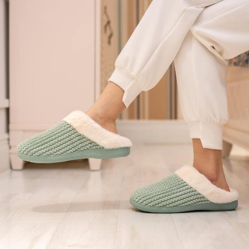 Soft Warm And Comfortable Indoor Fleece Lined Slippers