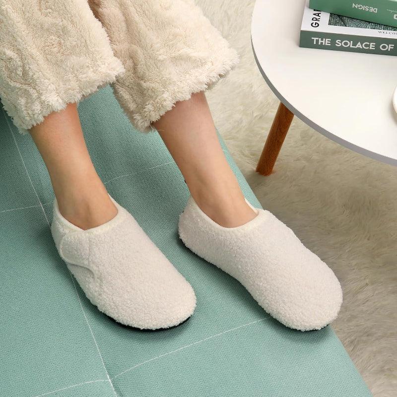 Lightweight Fleece Lined Slippers