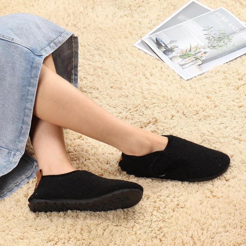 Lightweight Fleece Lined Slippers