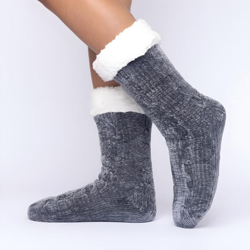 Non Skid Fleece House Socks – Warmth and Safety for Home Comfort - Cloud Cushion Slides
