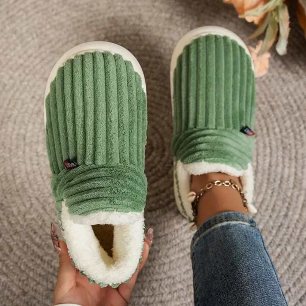 Ribbed Plush Indoor Slippers With Anti Slip Sole And Fleece Lining