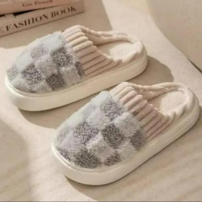 Checkered Plush Memory Foam Indoor Slippers - Cloud Cushion Slides