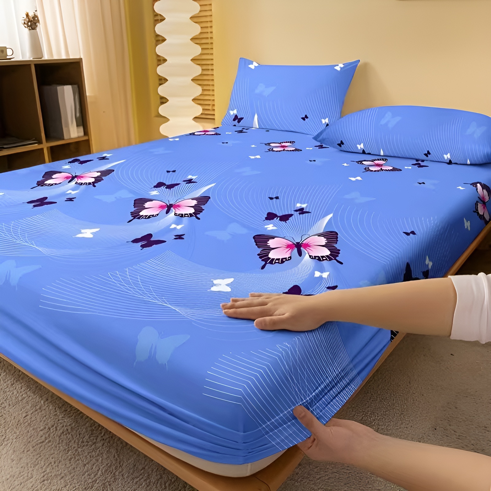 Printed Flannel Fitted Bed Sheet With Butterfly Design For Bedroom