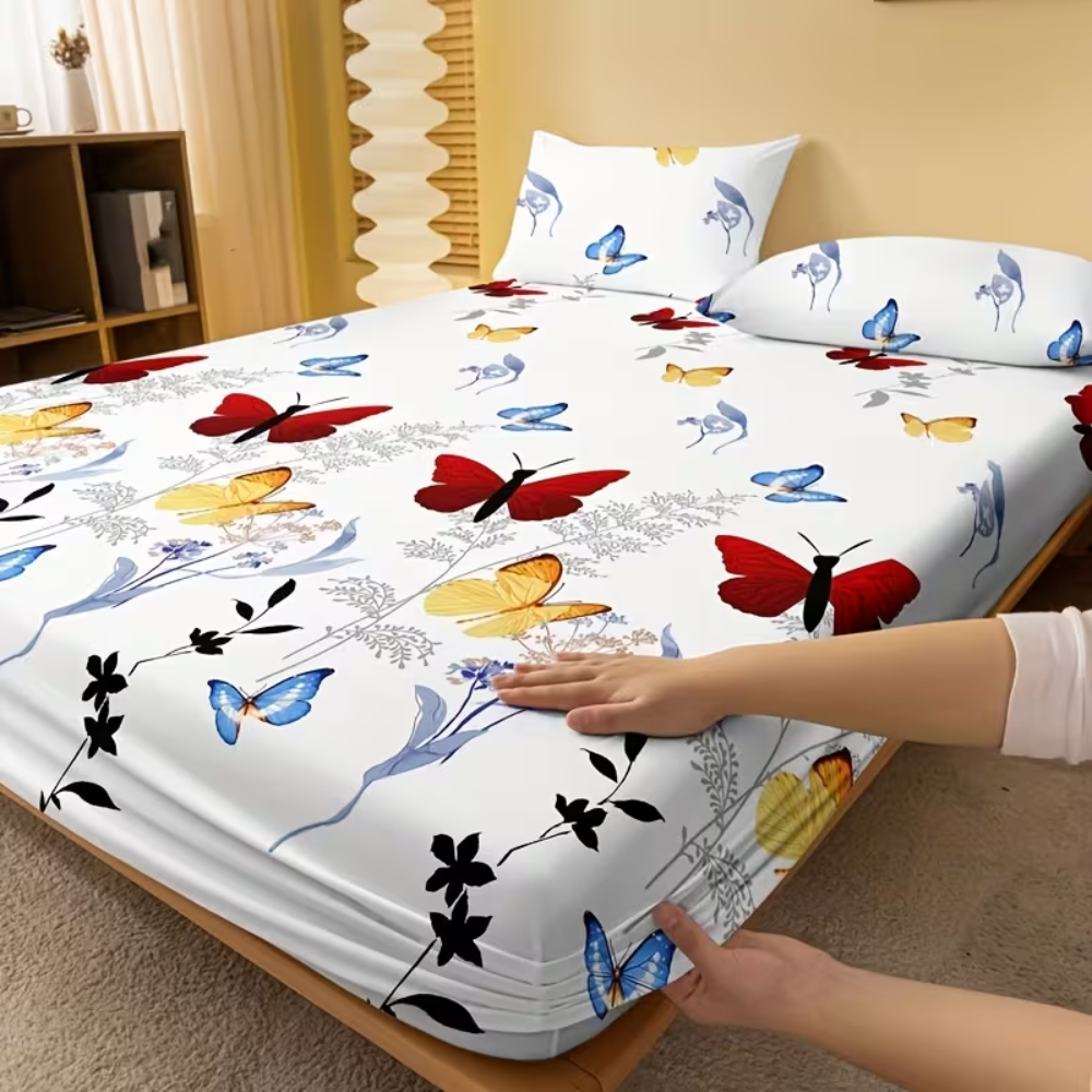 Whimsical Butterfly Blossom Pattern Fitted Sheet