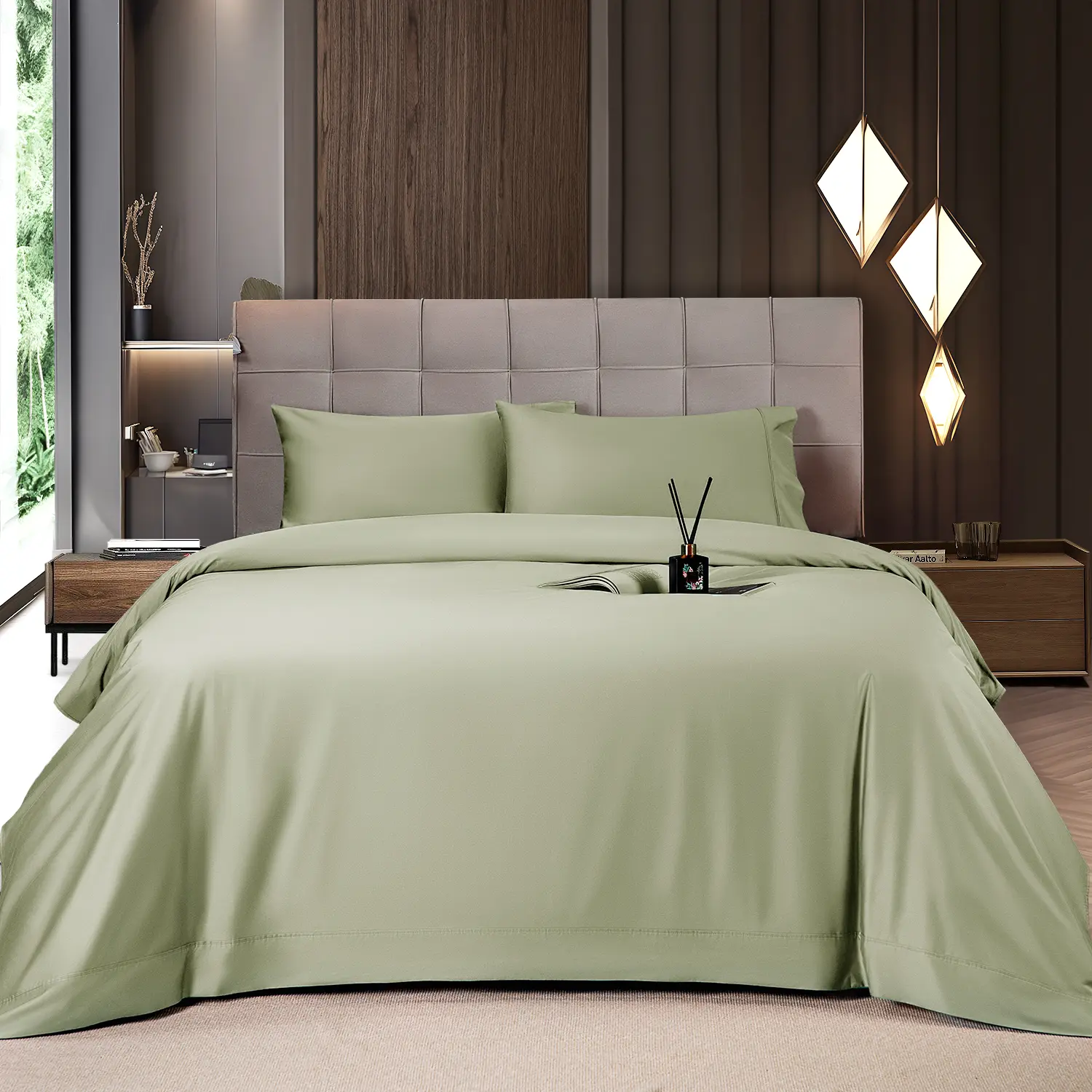Solid Colored Lightweight Fitted Bedding Sheet Set With Deep Pocket