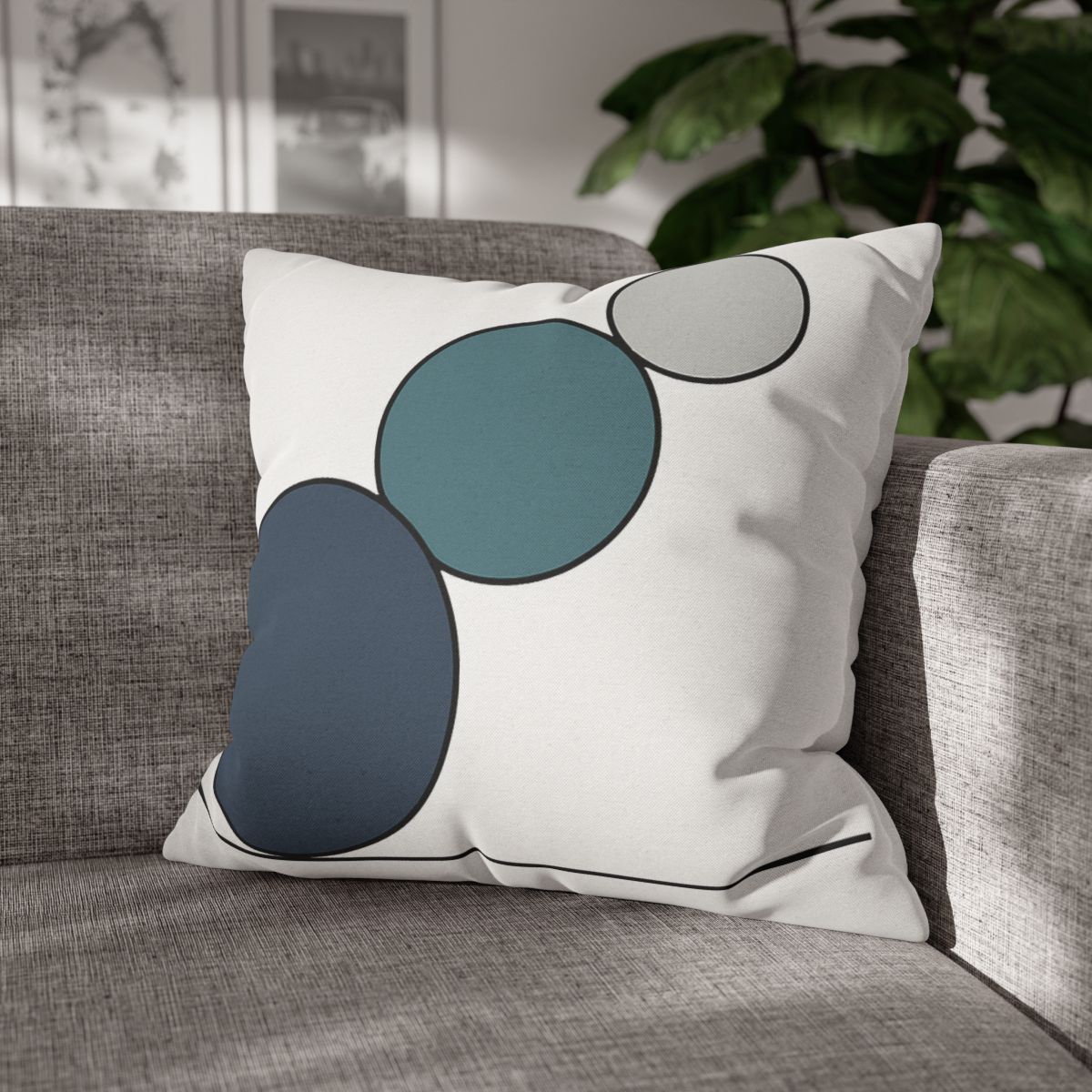Staggered Circle Trio stylish decorative pillowcases