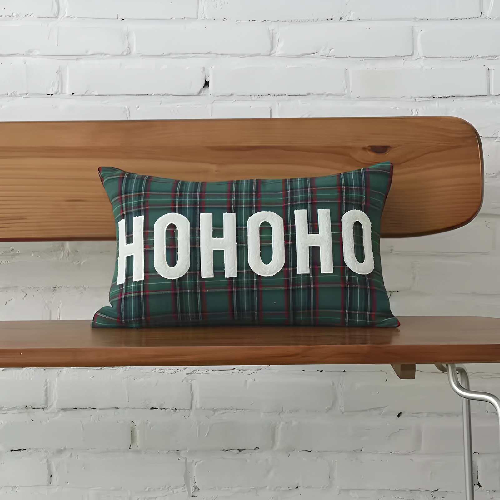 Christmas Themed Plaid Cushion Cover With Embroidered Snowflake Design