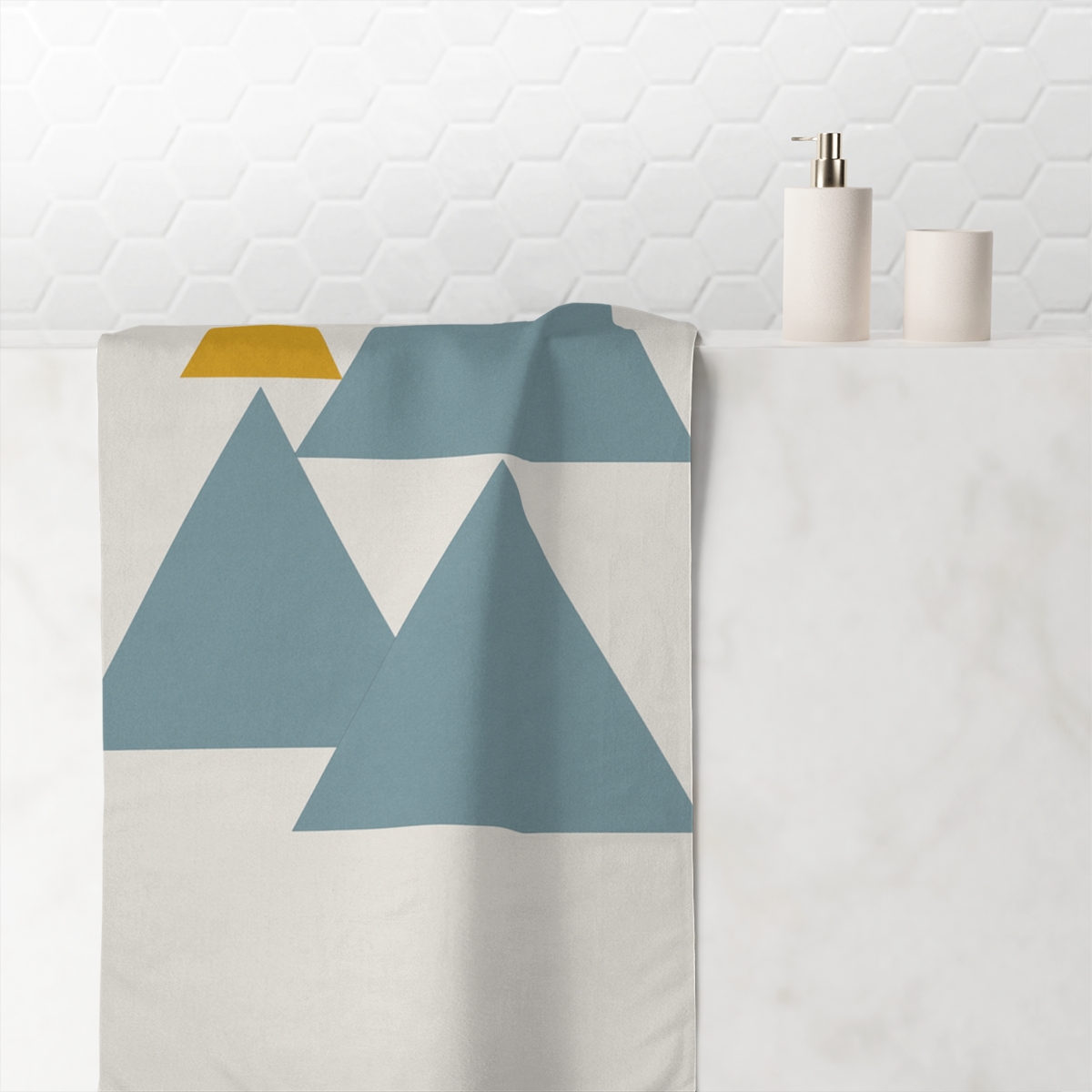 Calm Triangle Array comfortable face towels