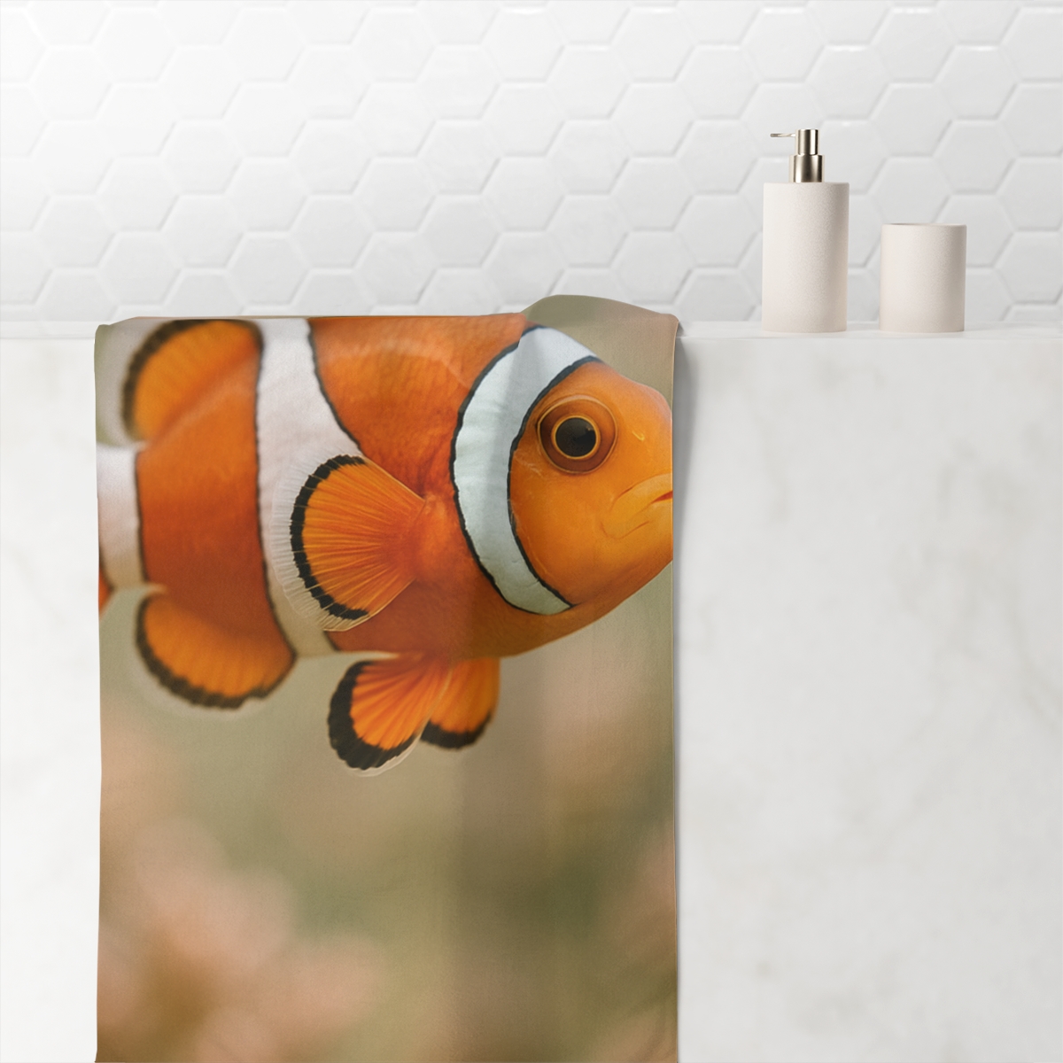 Coral Gleam Clownfish trendy hand towels