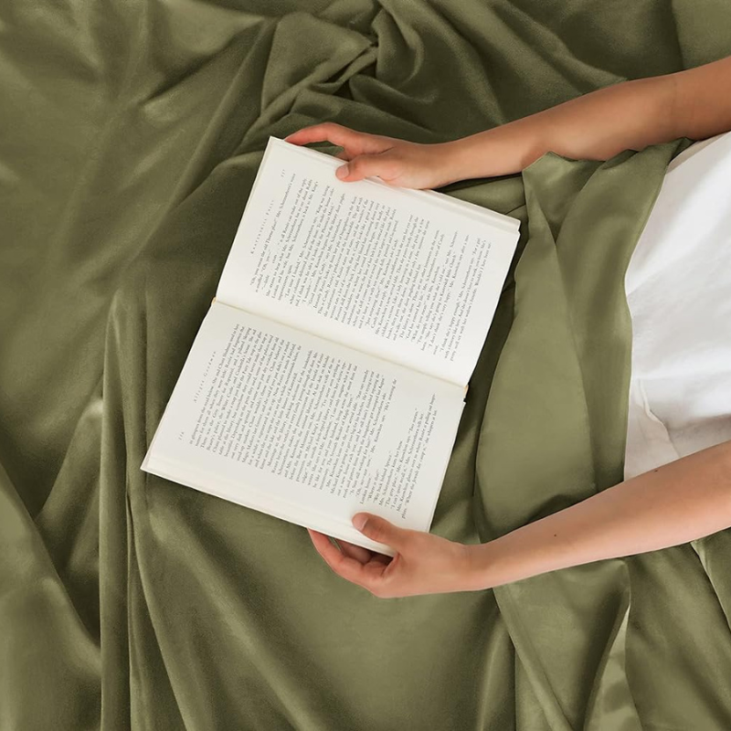 Simple Elegance Bedding