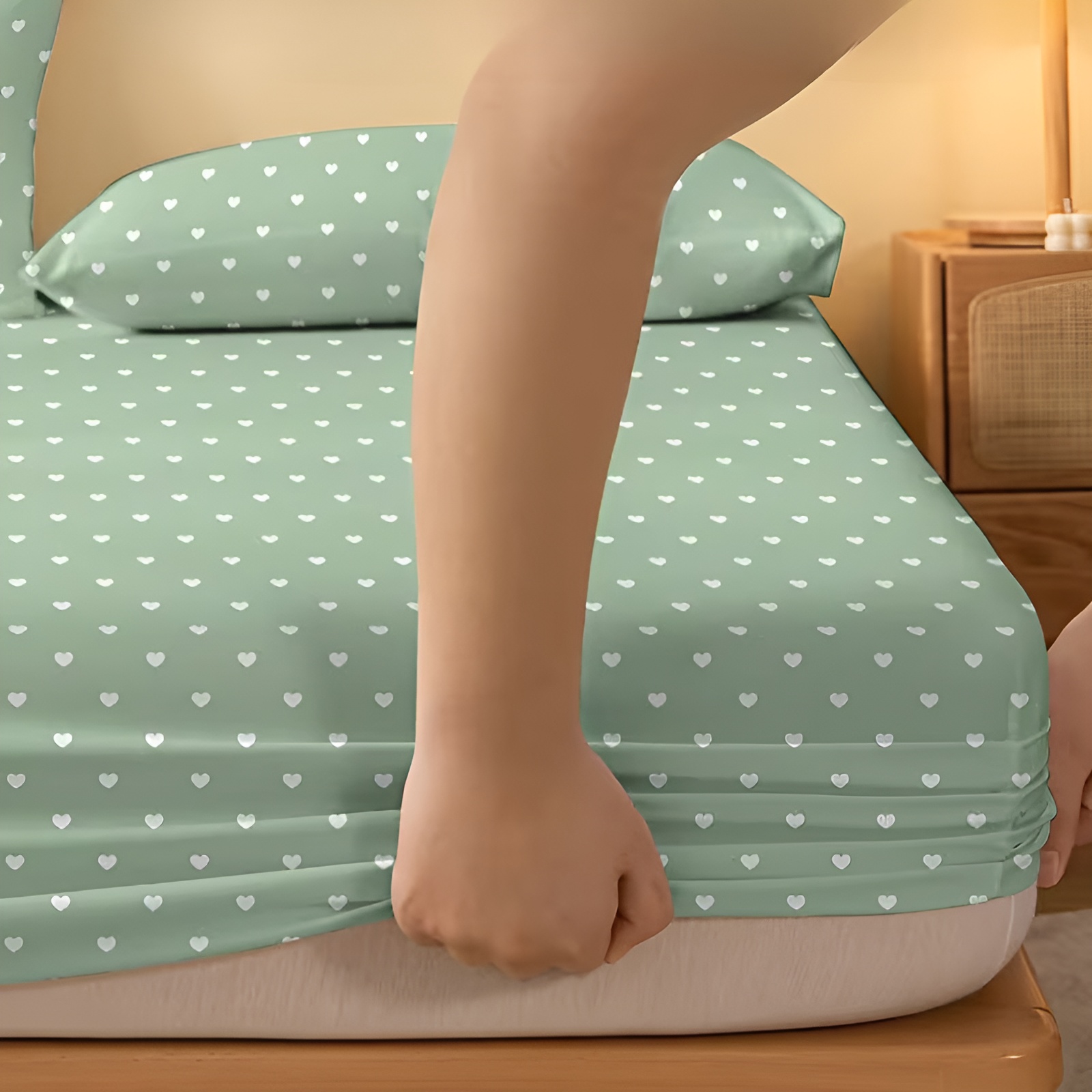 Modern Geometric Print Fitted Bedsheet