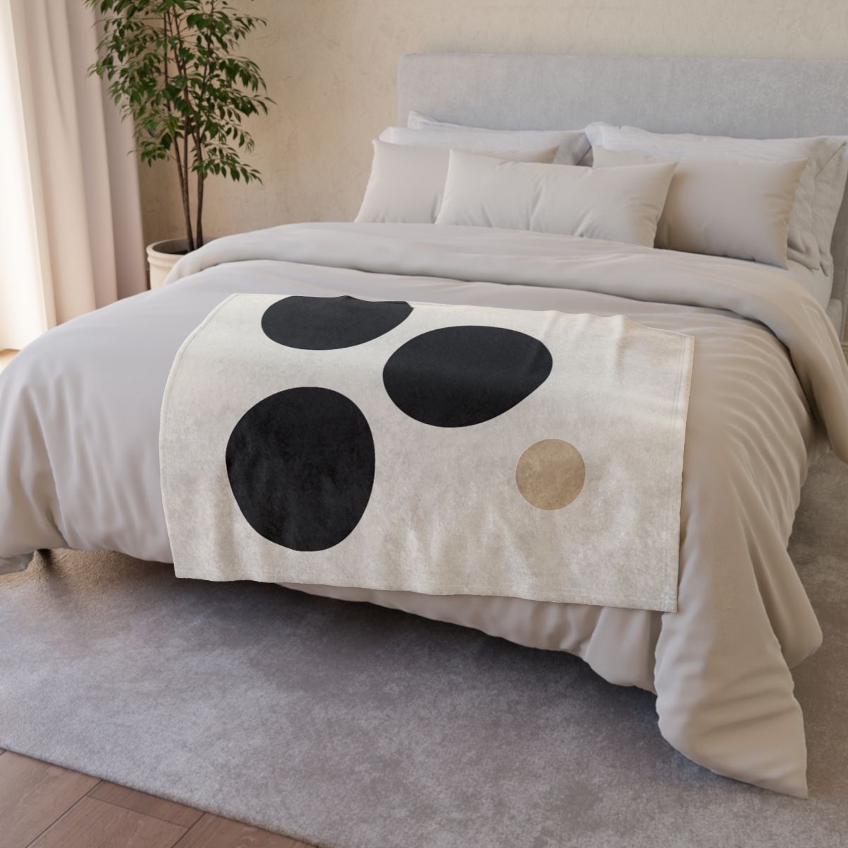Asymmetric Dot Cluster trendy patterned blankets