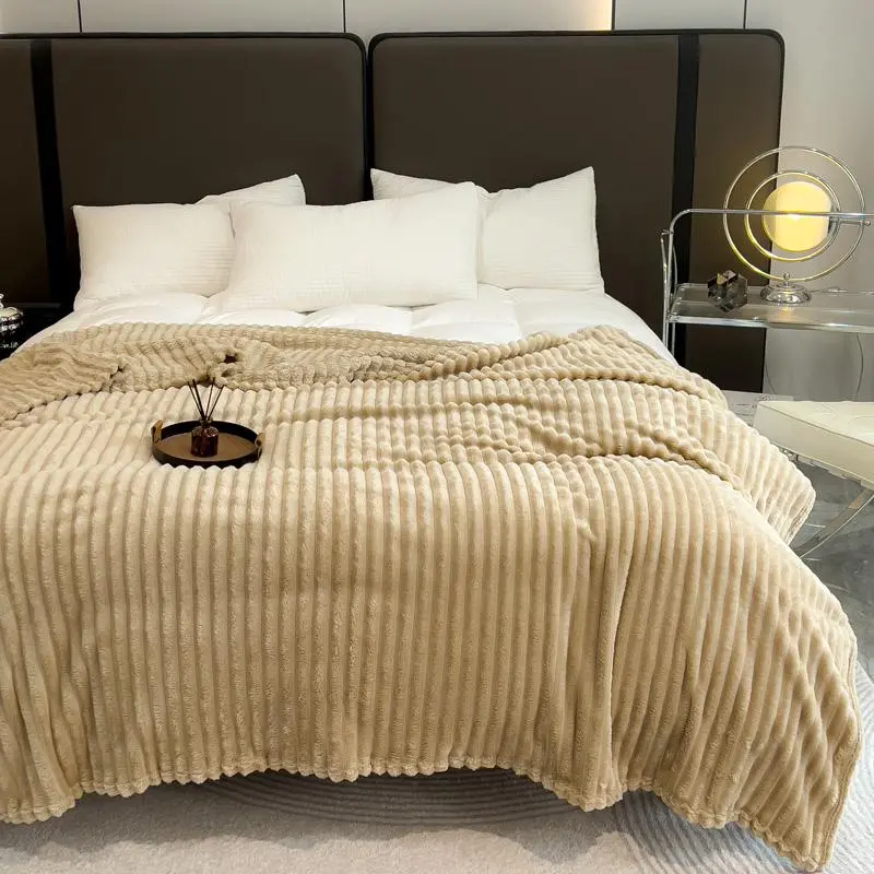 350GSM Soft Plush Throw Blanket For Bed Sofa Couch Travel And Home Use