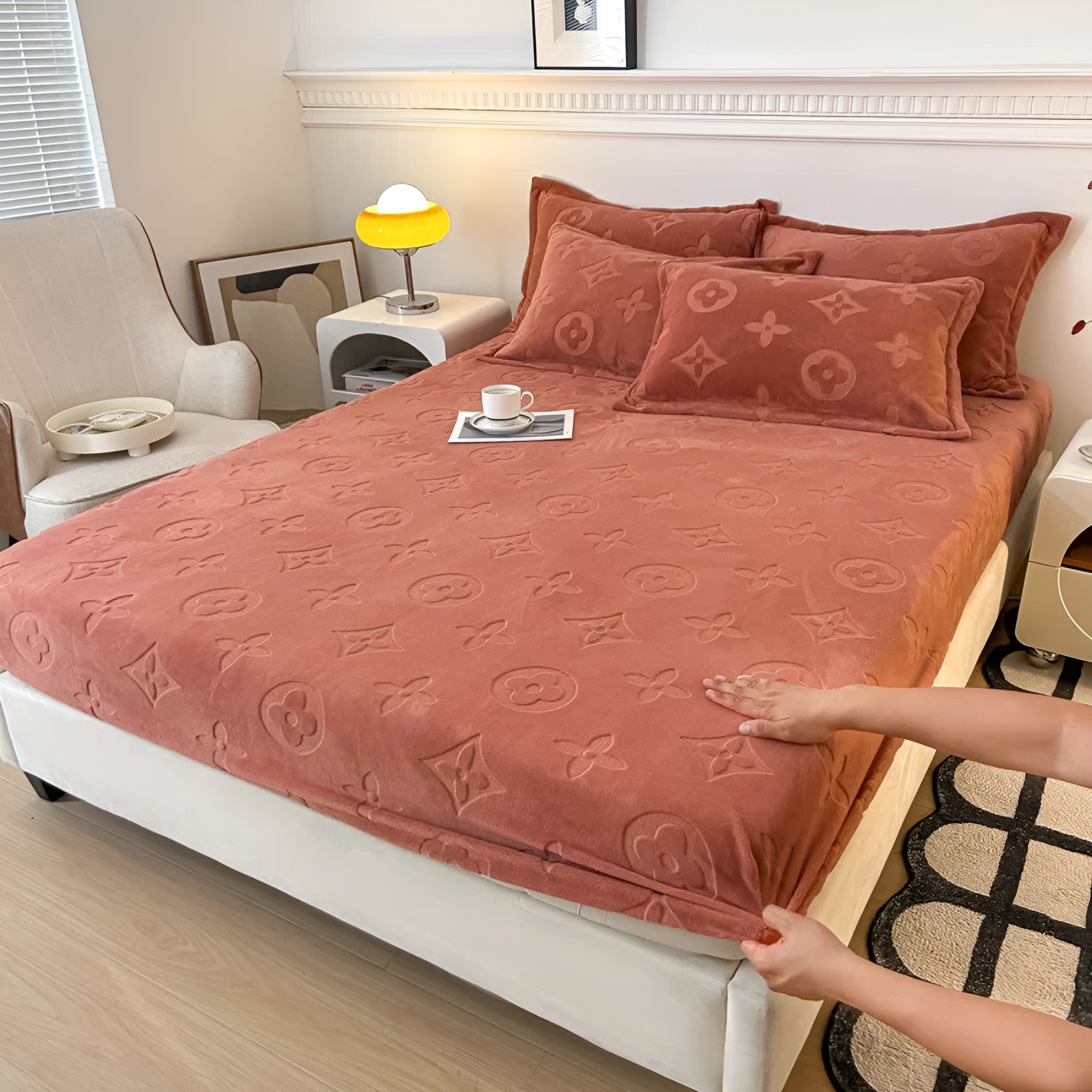 Soft Velvet Fitted Bed Sheet For Bedrooms