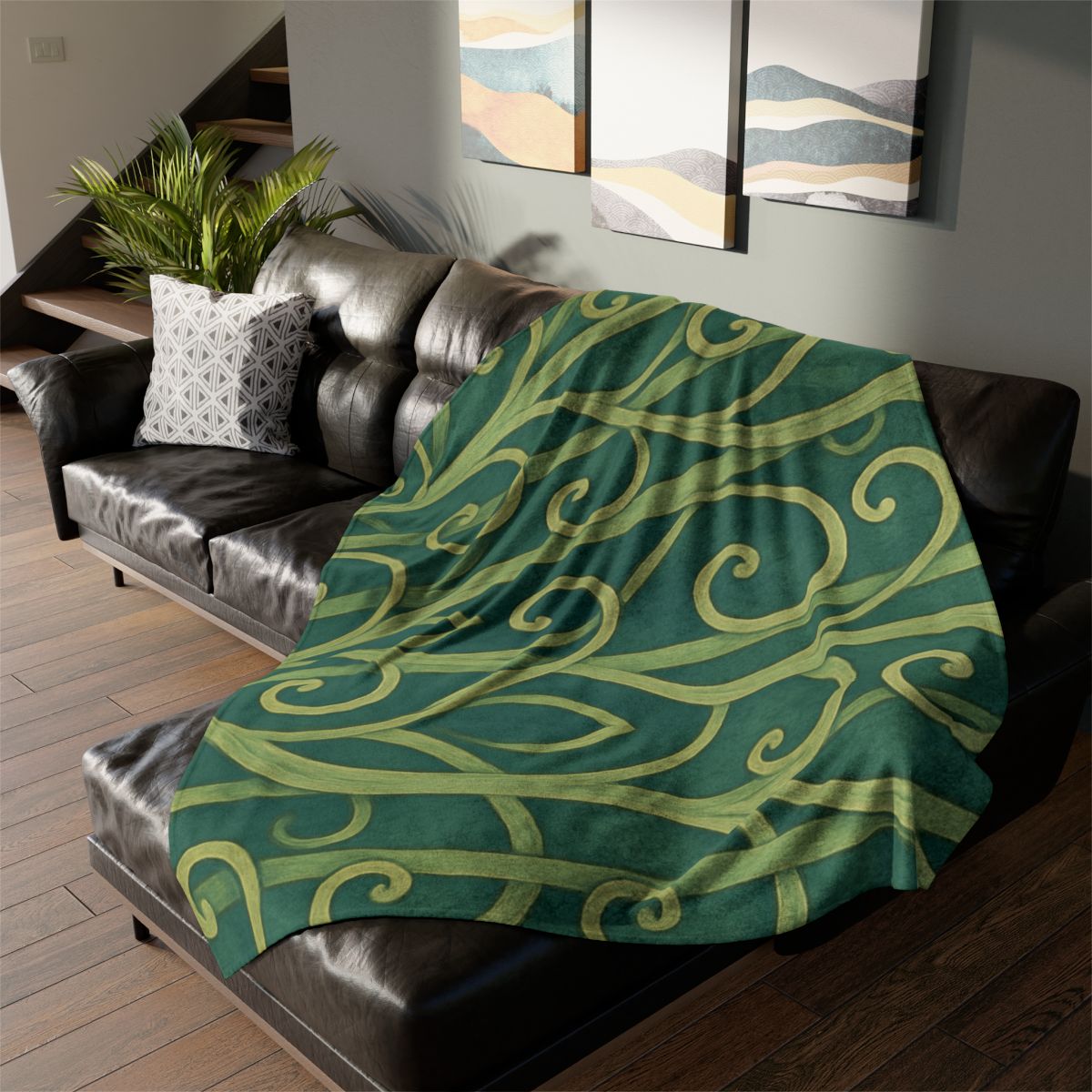 Tendriled Lattice Cascade soft fleece blankets
