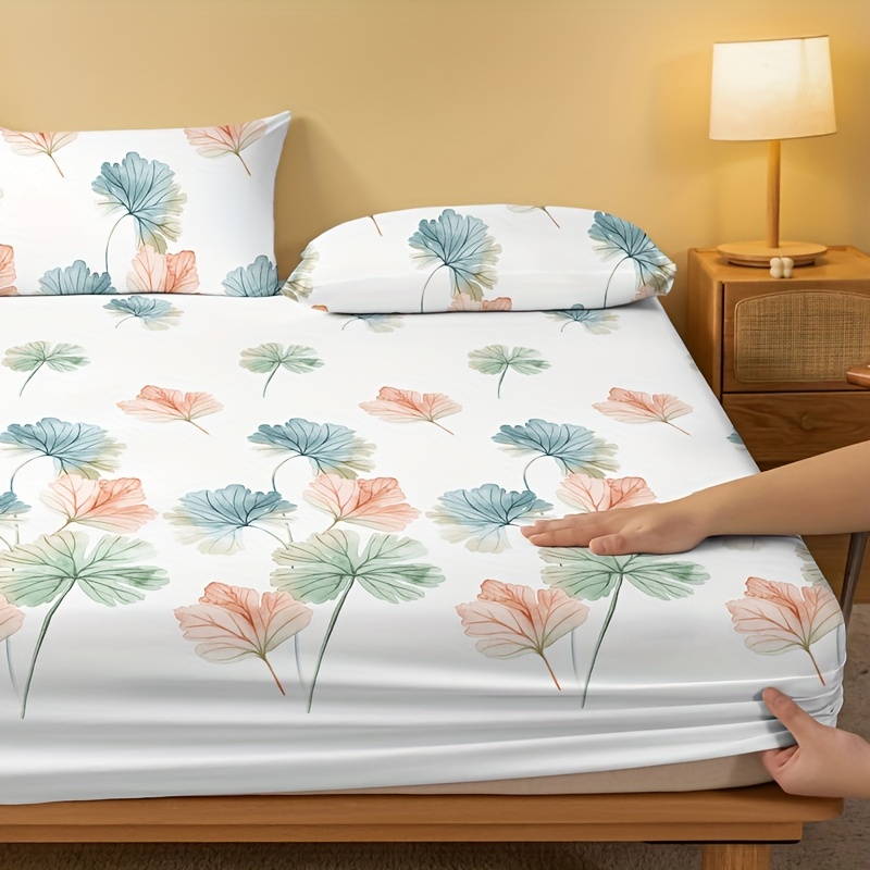 Leaf Pattern Fitted Sheet Soft Bed Cover for Bedroom