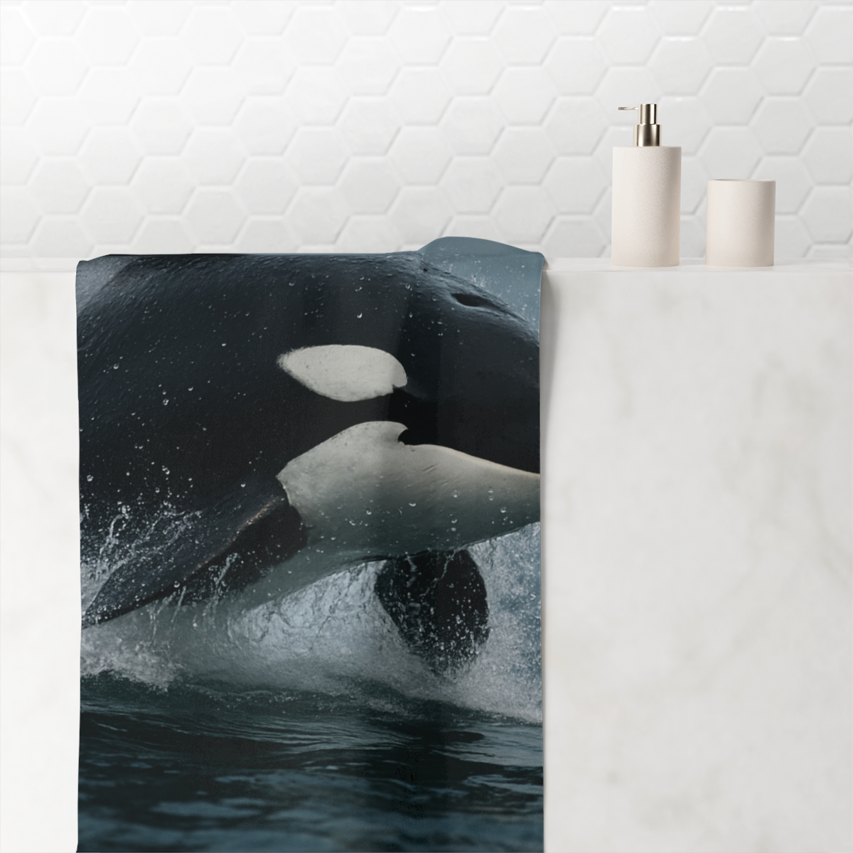 Monochrome Majesty Orca comfortable face towels