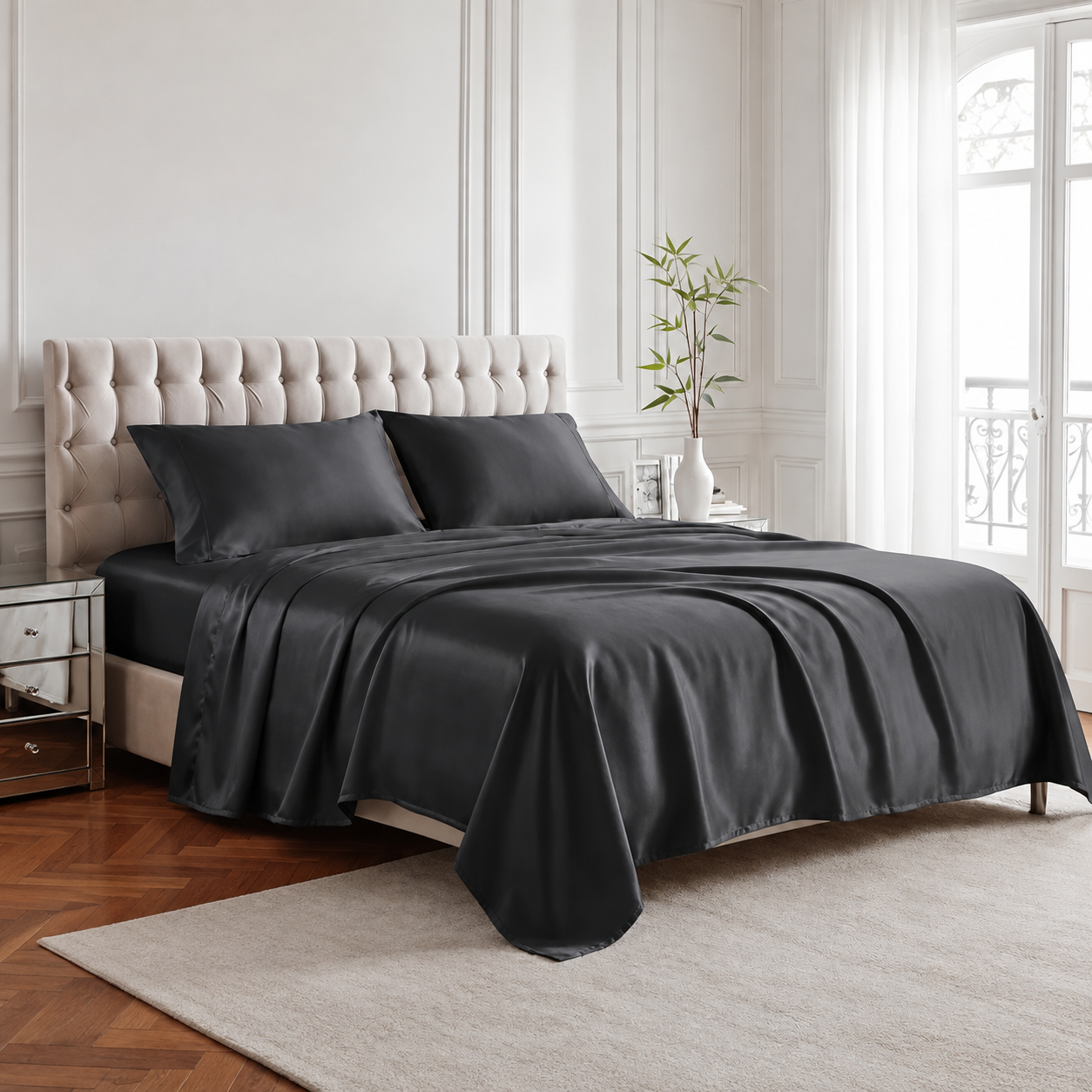 Pack of 4 Cooling Sheet Set with Deep Pocket Fitted Sheet and Smooth Finish