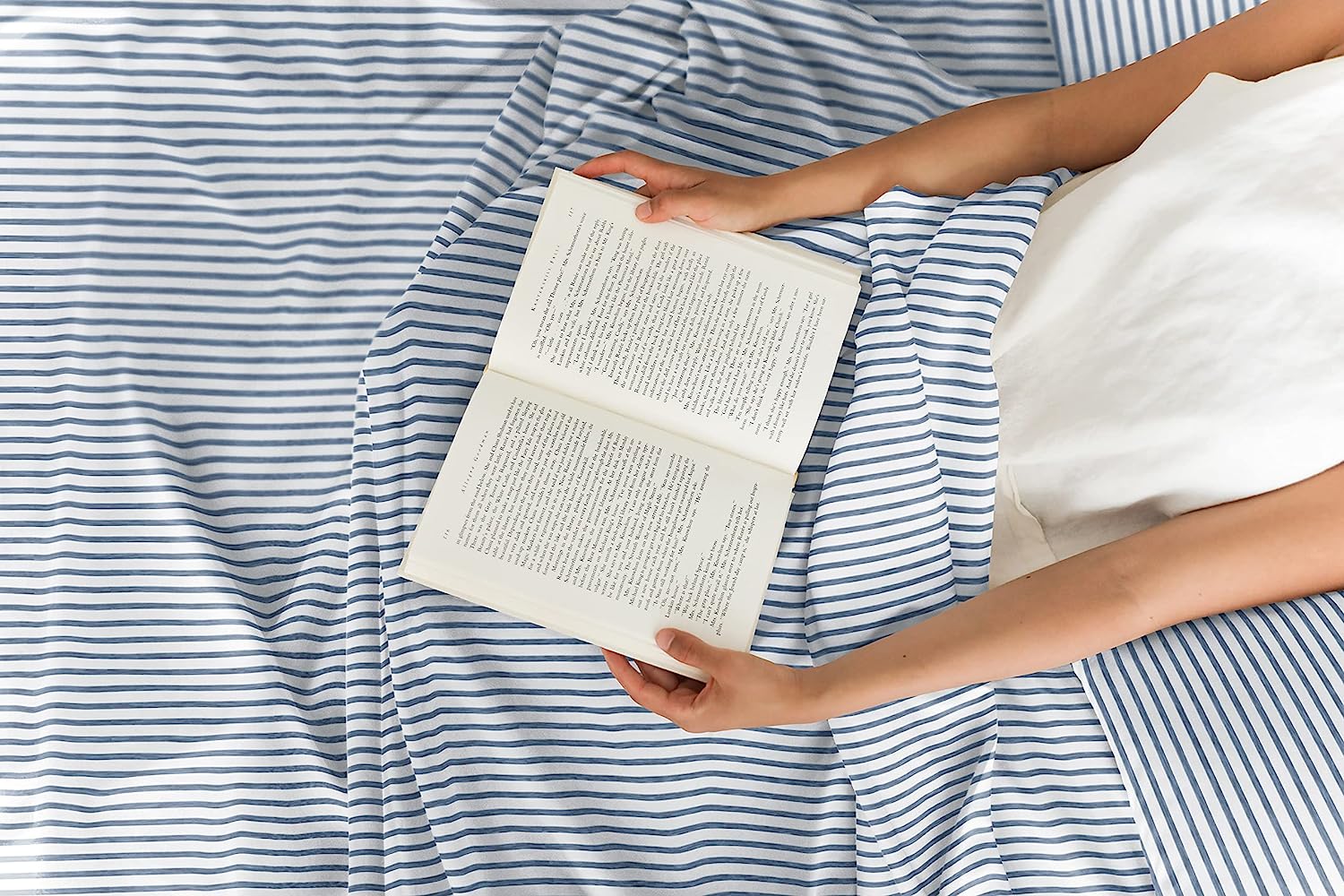 Classic Striped Bedding Set