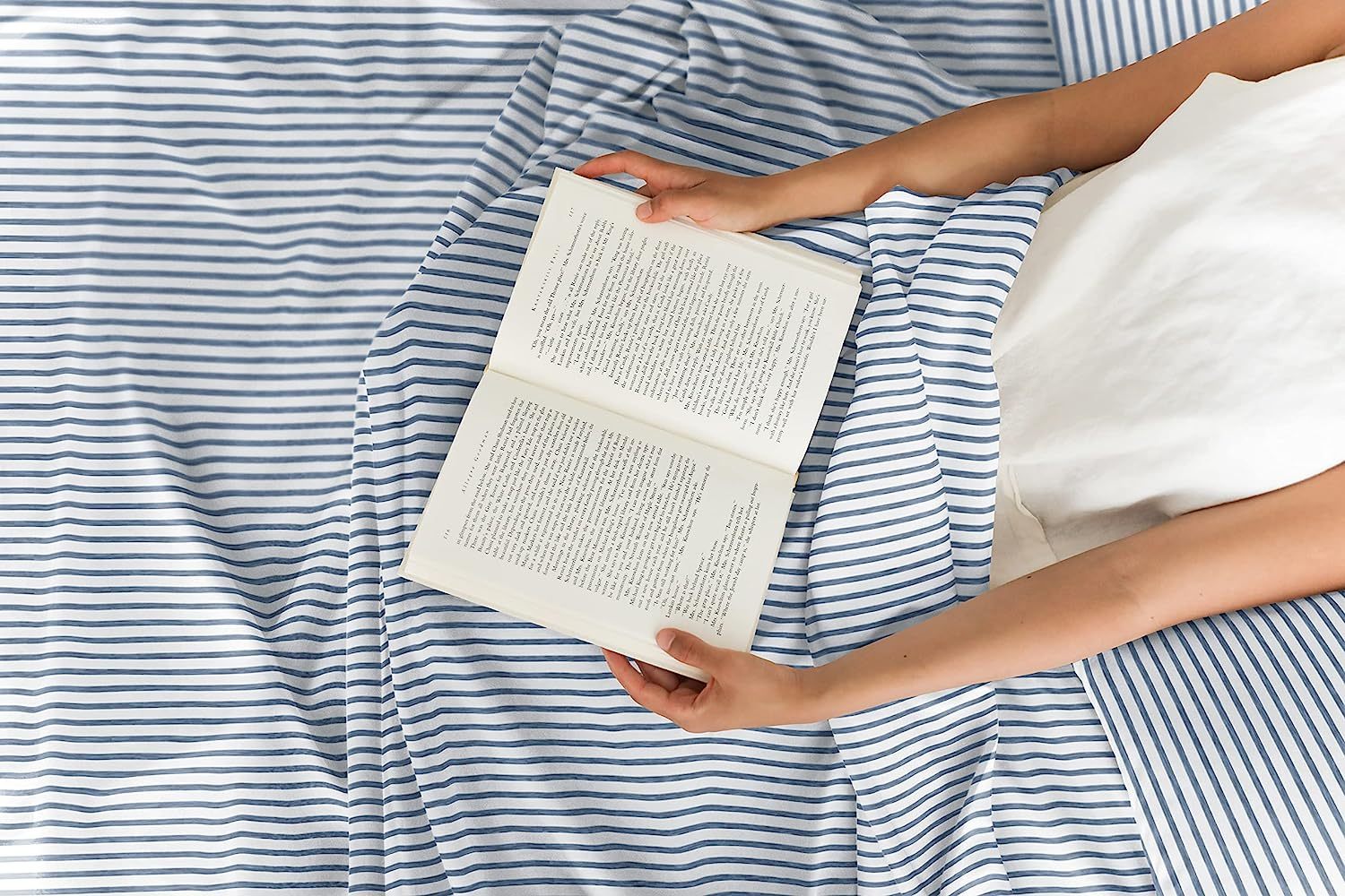 Classic Striped Bedding Set